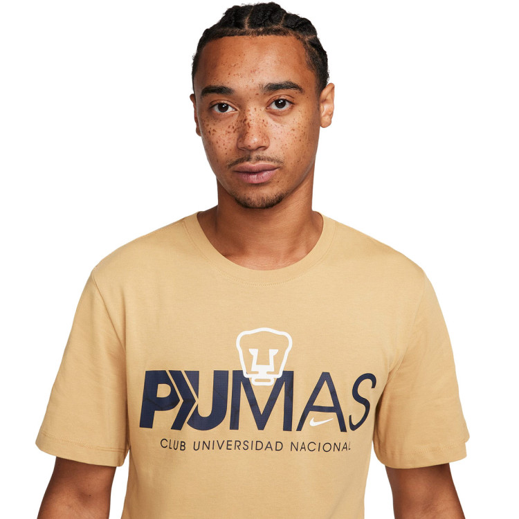 camiseta-nike-pumas-fanswear-2023-2024-ss-dorado-truly-gold-2
