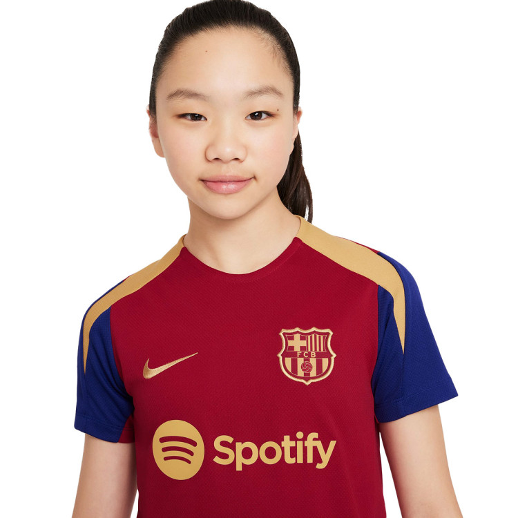 camiseta-nike-fc-barcelona-entrenamiento-2023-2024-nino-noble-red-deep-royal-blue-club-gold-3