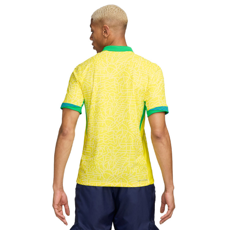 camiseta-nike-brazil-primera-equipacion-2023-2024-adulto-dynamic-yellow-lemon-chiffon-green-spark-1